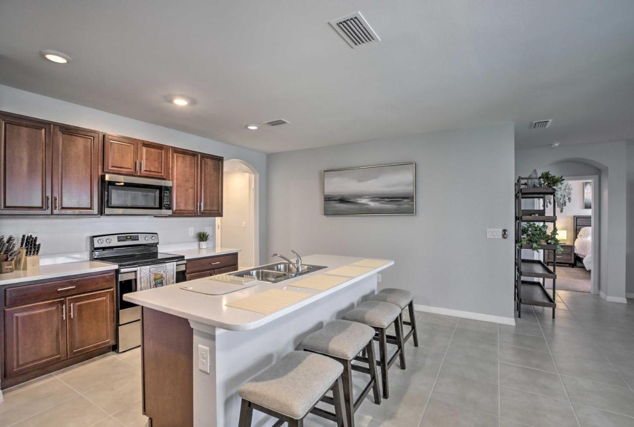 Modern Home With Heated Pool, 3 Mi To Beach Cape Coral Eksteriør bilde